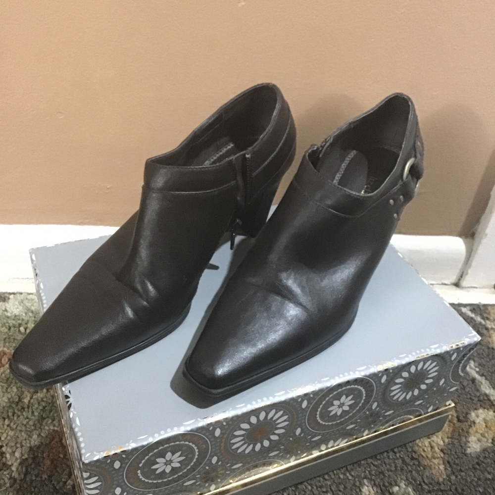 Dark brown booties